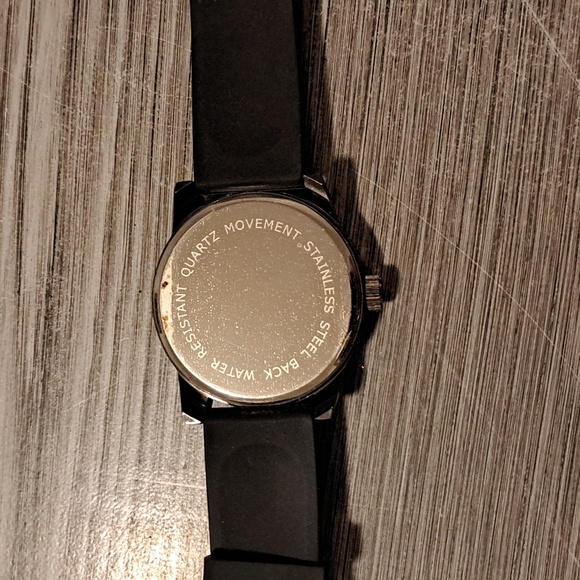 Watch - Picture 4 of 4